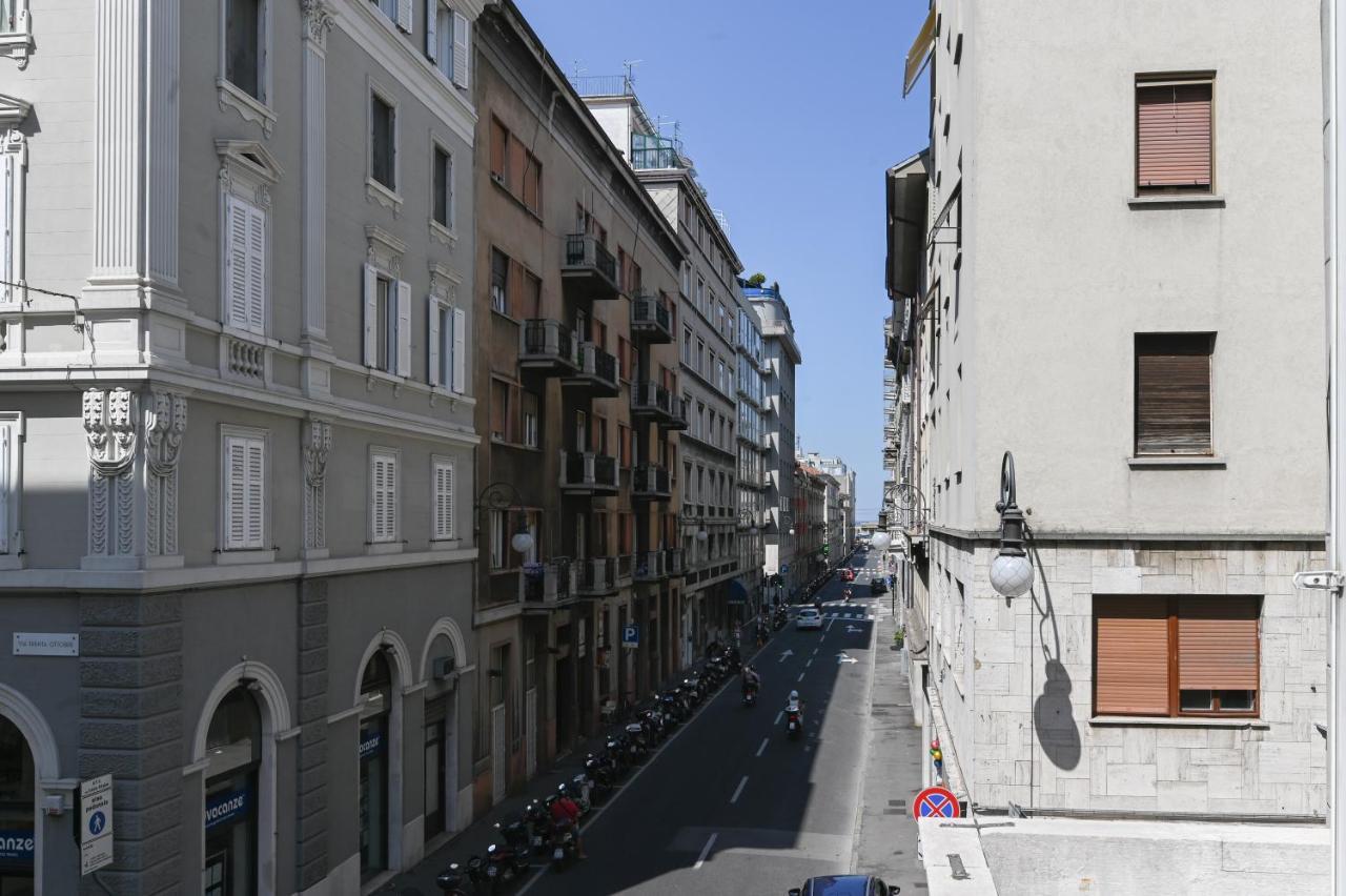 Adria Luxury Residence - Centro Trieste Exteriör bild